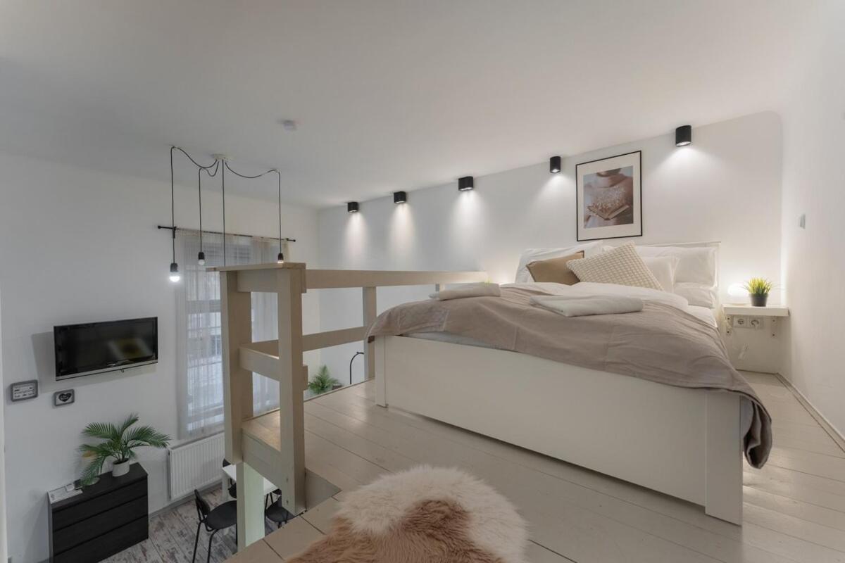 Elysian Estate Grt1 Apartment
